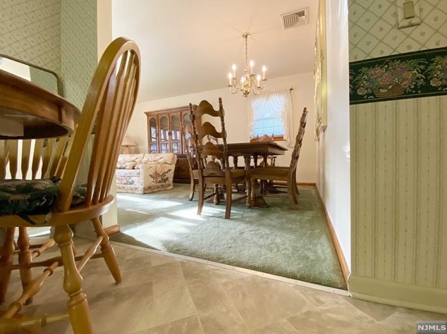 44 Hobart Ave, Rutherford NJ  07070-1408 exterior