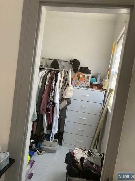 164 Bartholdi Ave, Jersey City NJ  07305-2519 exterior