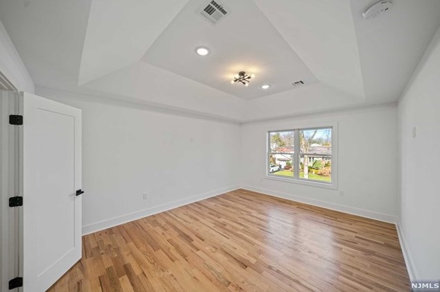111 Westend Ave, Westwood NJ  07675-3328 exterior