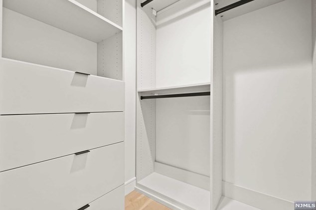 68 Ridge Rd, Tenafly NJ  07670-2324 exterior