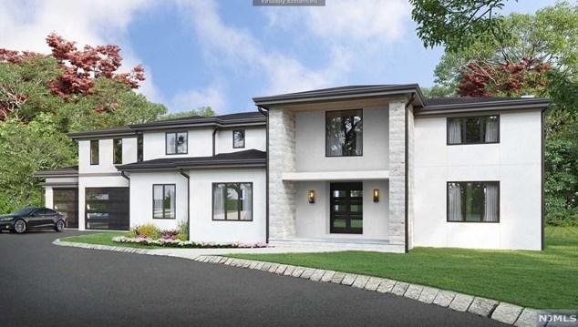 68 Ridge Rd, Tenafly NJ  07670-2324 exterior