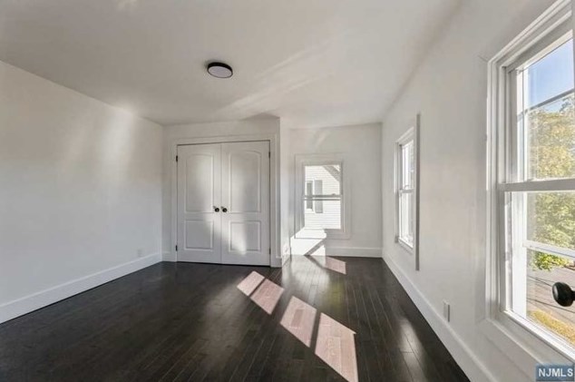 22 Orchard St, Hillsdale NJ  07642-2013 exterior