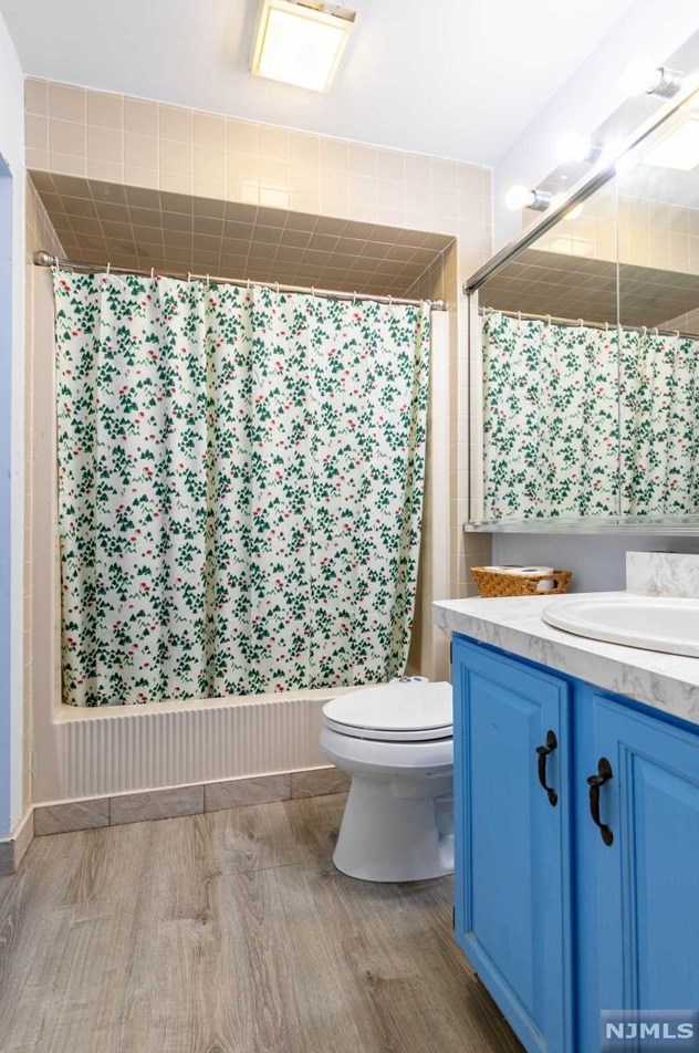 199 Union Ave, Rutherford NJ  07070-3505 exterior