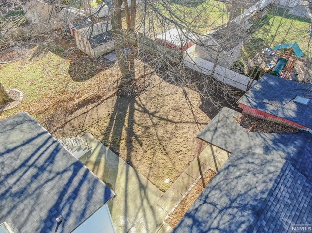 25 Spring Hill Rd, Clifton NJ  07013-2316 exterior