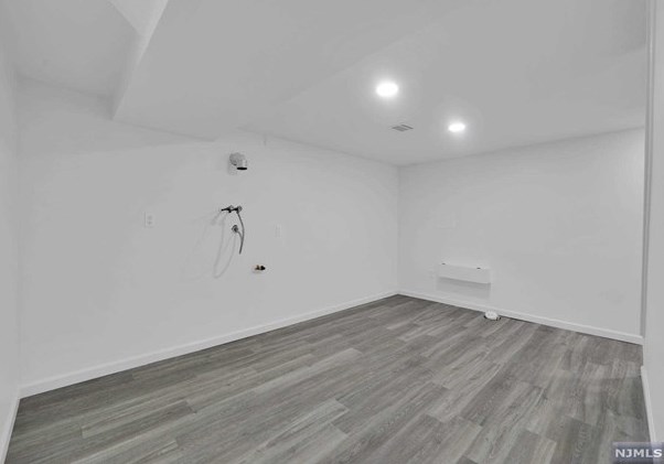 25 Spring Hill Rd, Clifton NJ  07013-2316 exterior