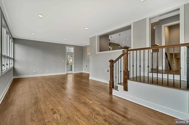 739 Pine Lake Dr, Township Of Washington NJ  07676-4821 exterior