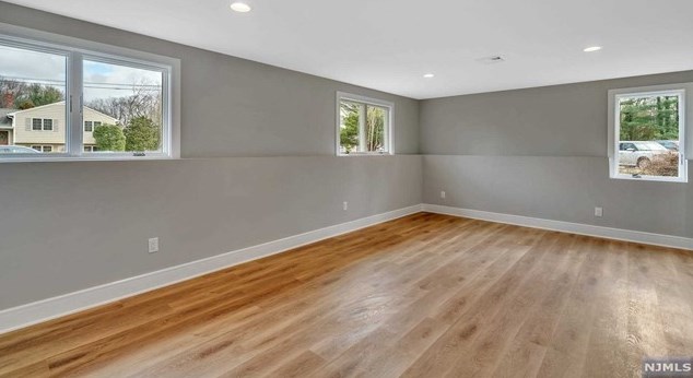 739 Pine Lake Dr, Township Of Washington NJ  07676-4821 exterior