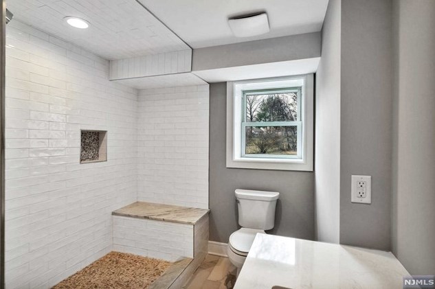 739 Pine Lake Dr, Township Of Washington NJ  07676-4821 exterior