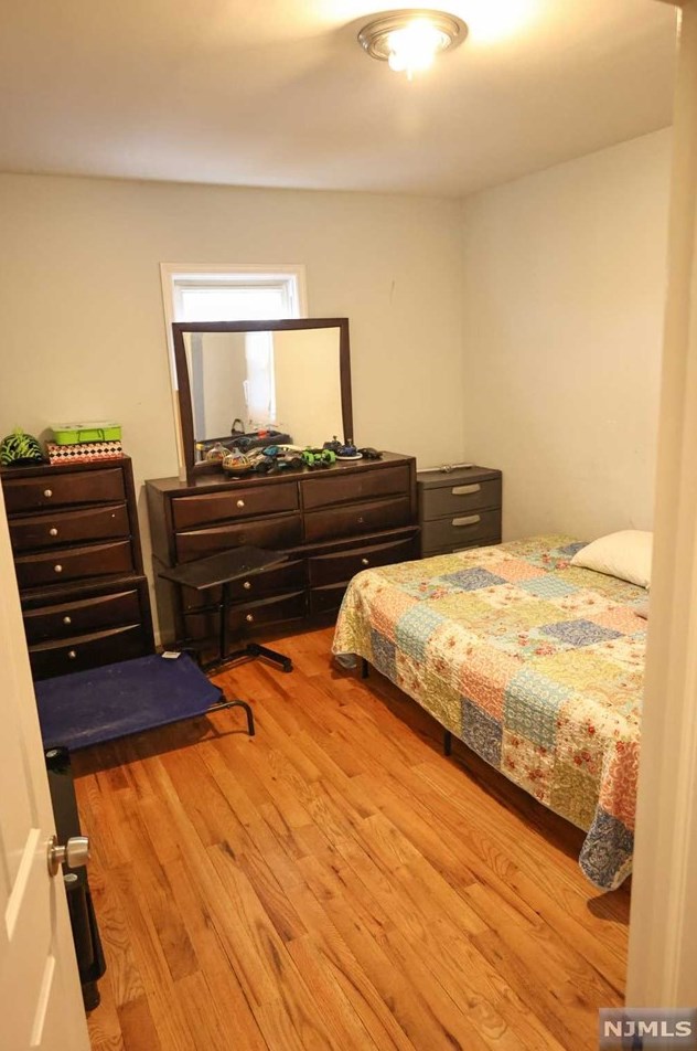 342 Sandford Ave, Newark NJ  07106 exterior