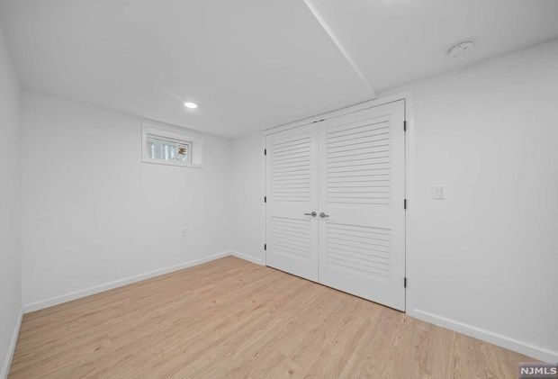 230 Boulevard, Saddle Brook NJ  07663-6014 exterior