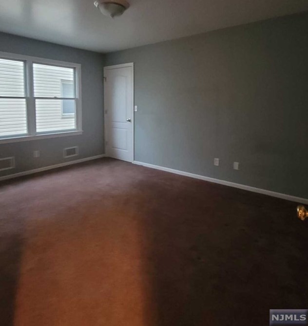 274 Harrison Ave, Lodi NJ  07644-1014 exterior