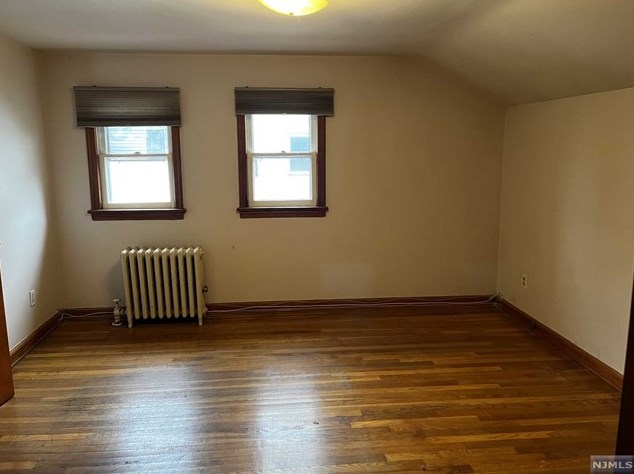 279 Washington Ave, Westwood NJ  07675-1902 exterior