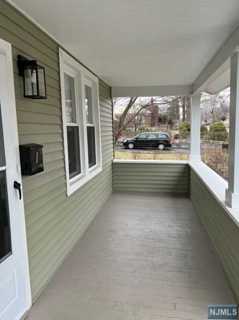 80 3rd Ave, Westwood NJ  07675-2905 exterior