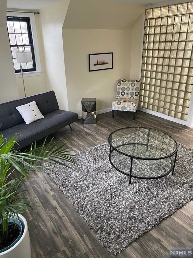 83 Rollins Ave, Clifton NJ  07011-3518 exterior