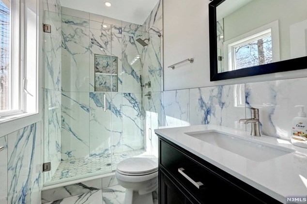 109 Hartland Ave, Emerson NJ  07630-1209 exterior