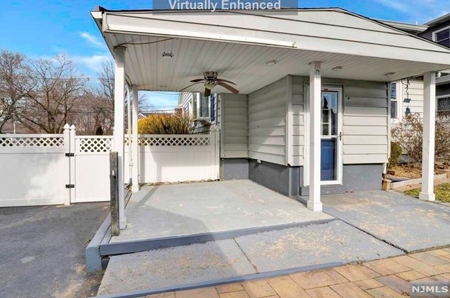 12 Locust St, Elmwood Park NJ  07407-1327 exterior