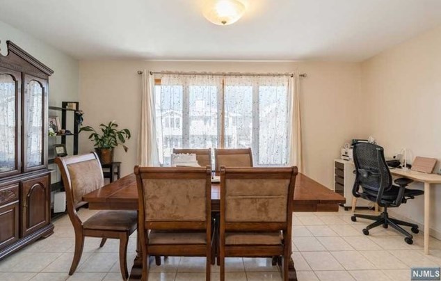 17 Short St, West Fort Lee NJ 07024-4013 exterior