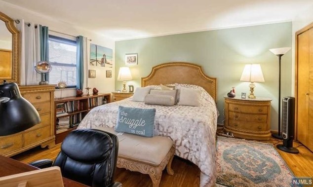 17 Short St, West Fort Lee NJ 07024-4013 exterior