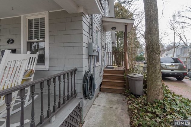 39 Rea Ave, Midland Pk NJ 07432-1930 exterior