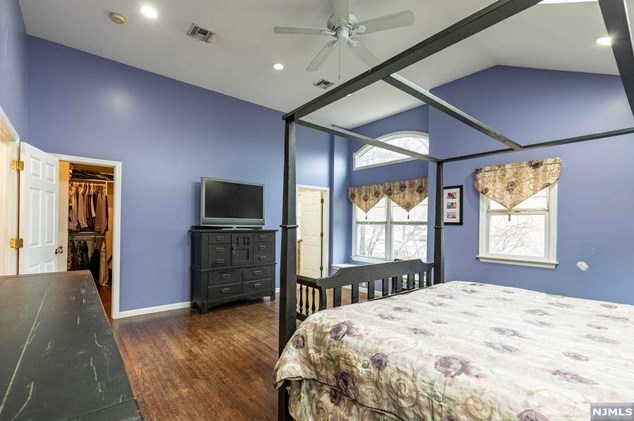 118 Washington Ave, Rutherford NJ  07070-1509 exterior