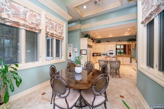 181 Montross Ave, Rutherford NJ  07070-1610 exterior