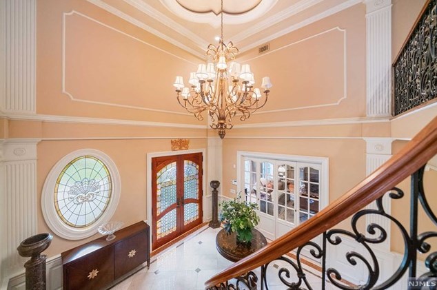 181 Montross Ave, Rutherford NJ  07070-1610 exterior