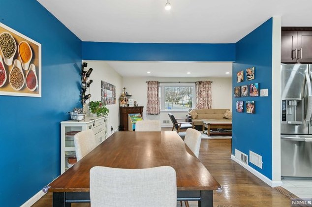 397 Feronia Way, Rutherford NJ  07070-2853 exterior