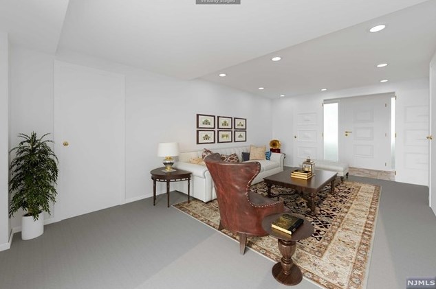 96 Greenbrook Pl, Park Ridge NJ  07656-1846 exterior