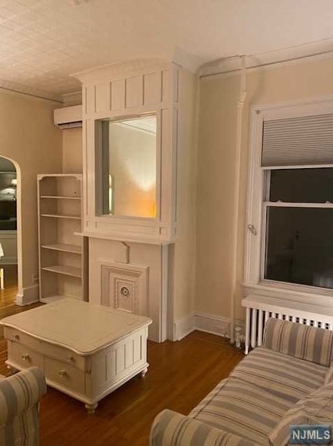 294 Travers Pl, Lyndhurst NJ  07071-1822 exterior