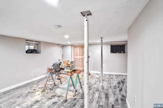 47 Palm St, Newark NJ 07106-1117 exterior