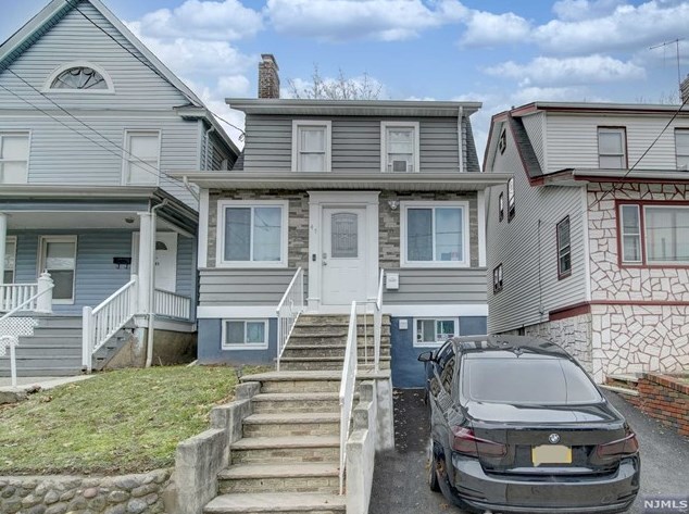 47 Palm St, Newark NJ 07106-1117 exterior