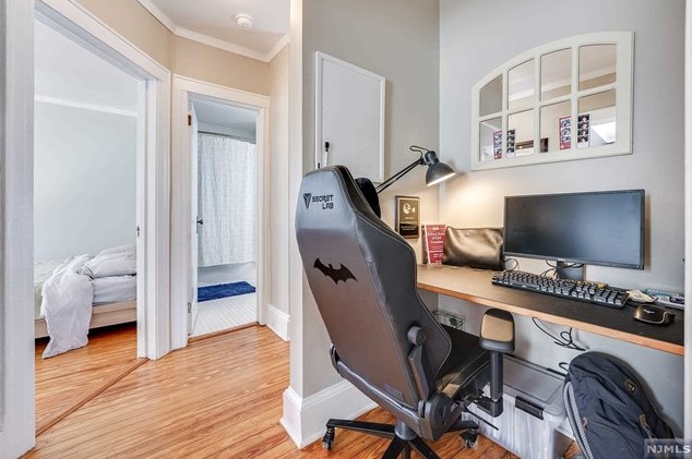 198 Elder Ave, Bergenfield NJ  07621-1112 exterior