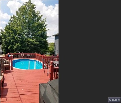 613 2 Ave, Lyndhurst NJ 07071-1219 exterior