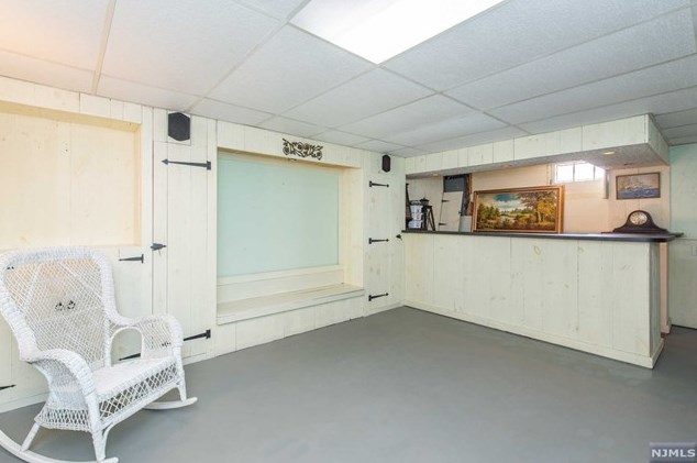 45 Sequoia Pl, Wayne NJ  07470-5149 exterior