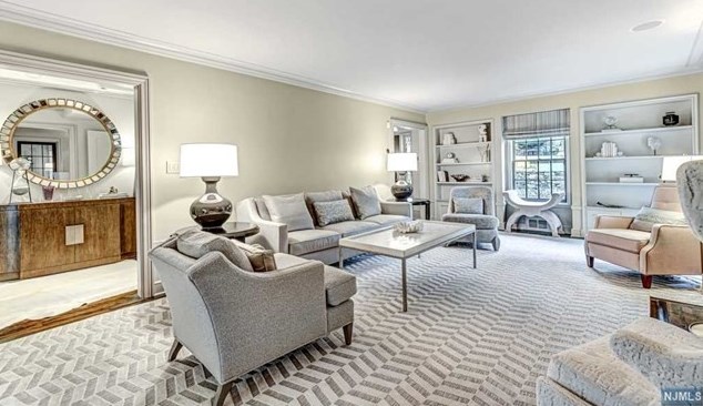 1 Grandview Ter, Tenafly NJ  07670-1120 exterior