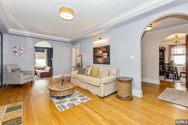 1032 Kipling Rd, Elizabeth NJ 07208-1039 exterior