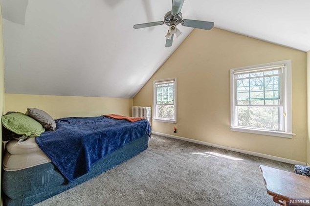 111 Serpentine Rd, Demarest, NJ 07627