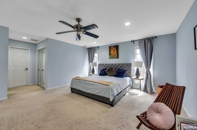 7 Easedale Rd, Wayne NJ  07470-2484 exterior