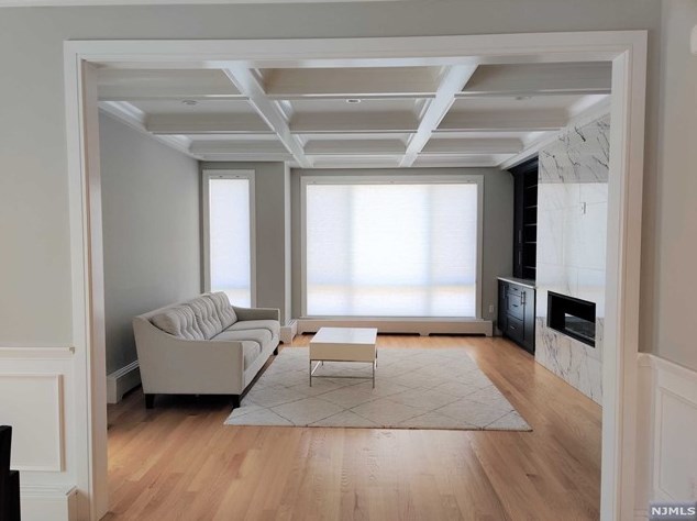 2410 Leighton St, West Fort Lee NJ  07024-3910 exterior