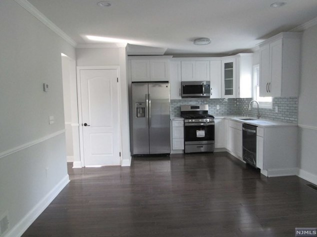 23 Ralph St, Bergenfield NJ  07621-1614 exterior