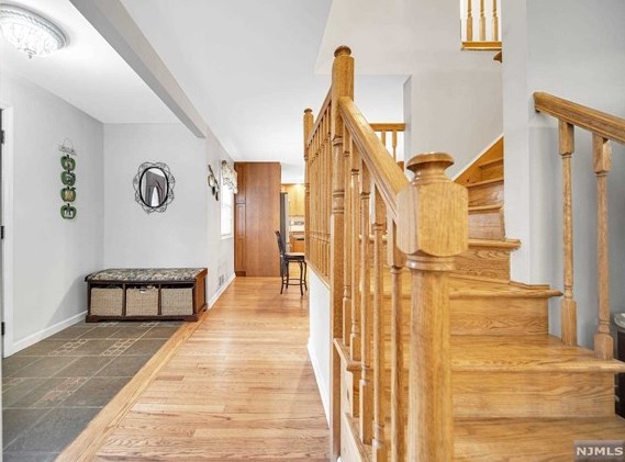 78 Oak Ave, Park Ridge NJ 07656-1311 exterior