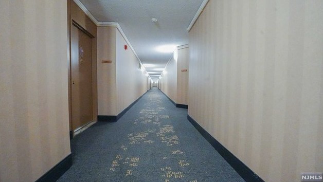 2101 Harmon Cove Tower, Secaucus NJ  07094-1723 exterior