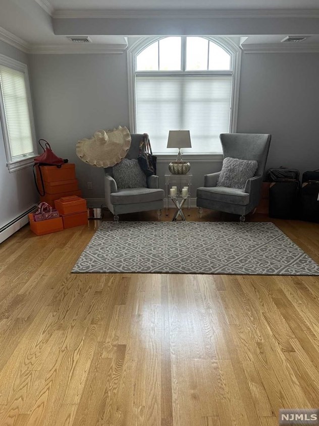 101 Essex Dr, Tenafly NJ  07670-2331 exterior