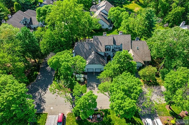 68 Easedale Rd, Wayne NJ  07470-2486 exterior