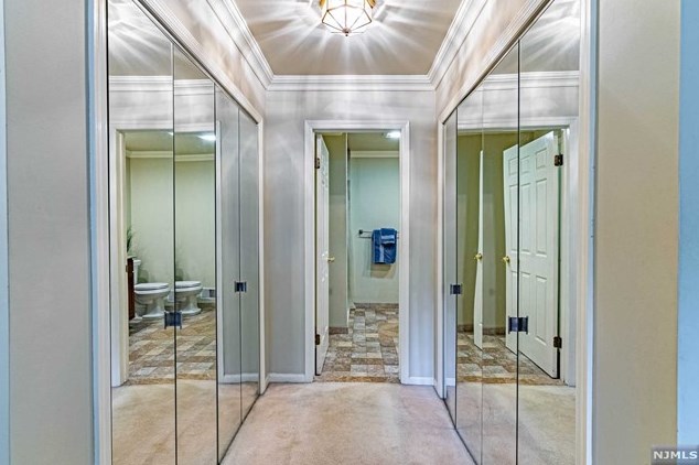 68 Easedale Rd, Wayne NJ  07470-2486 exterior