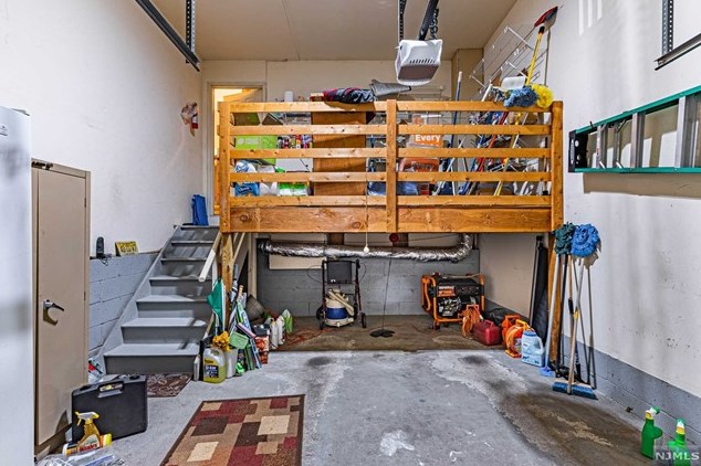 68 Easedale Rd, Wayne NJ  07470-2486 exterior