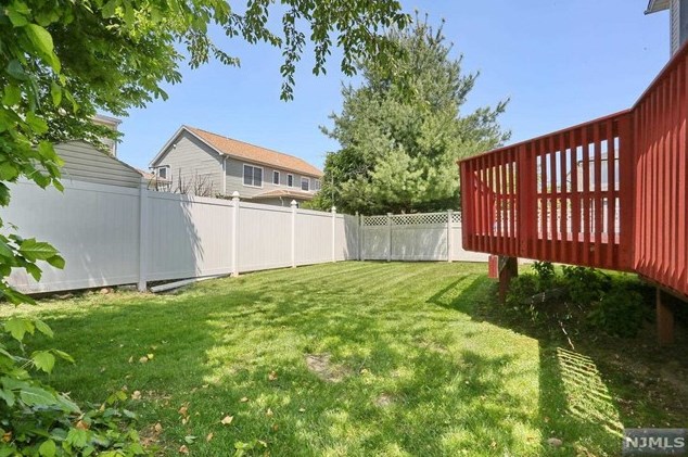 173 Orchard St, Elmwood Park NJ  07407-2213 exterior