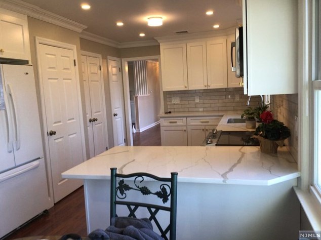 574 Howard St, Westwood NJ  07676-4413 exterior