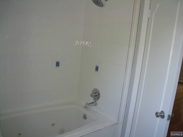 39 Smt St, Englewood NJ 07632-2030 exterior