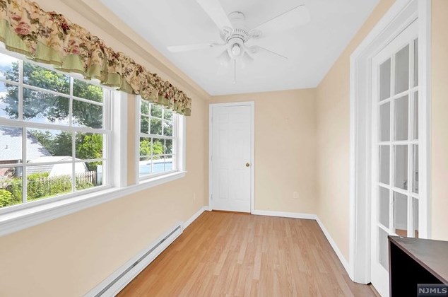 12 Glenwood St, Clifton NJ  07013-2604 exterior